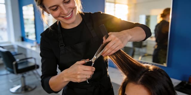Coiffeur / Coiffeuse (H/F) à Neuchâtel